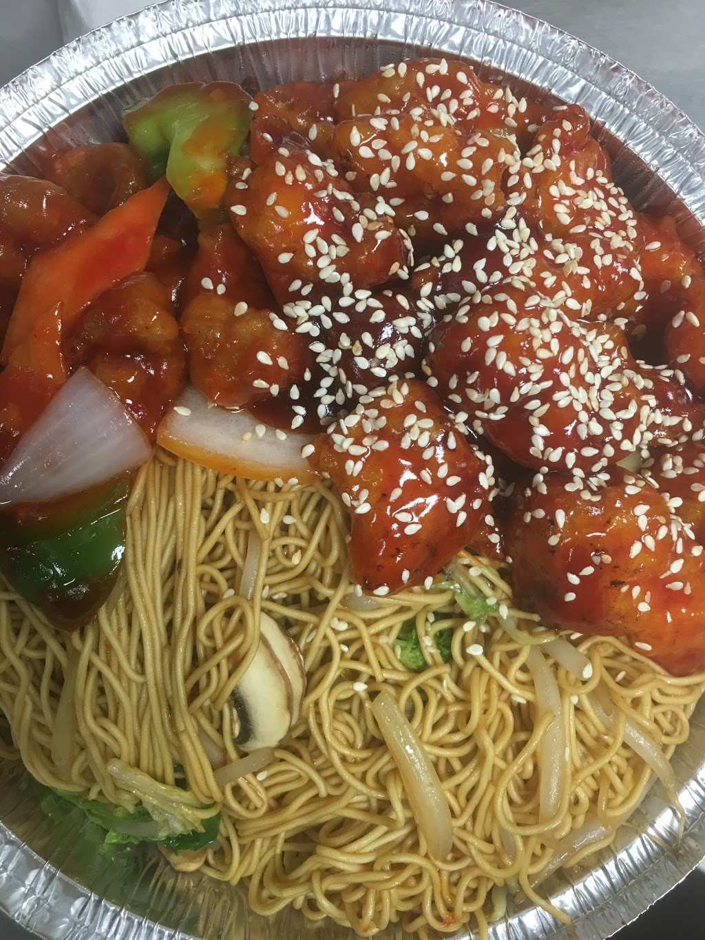 China Taste | 1400 Weber St E, Kitchener, ON N2A 3Z8, Canada | Phone: (519) 893-1688