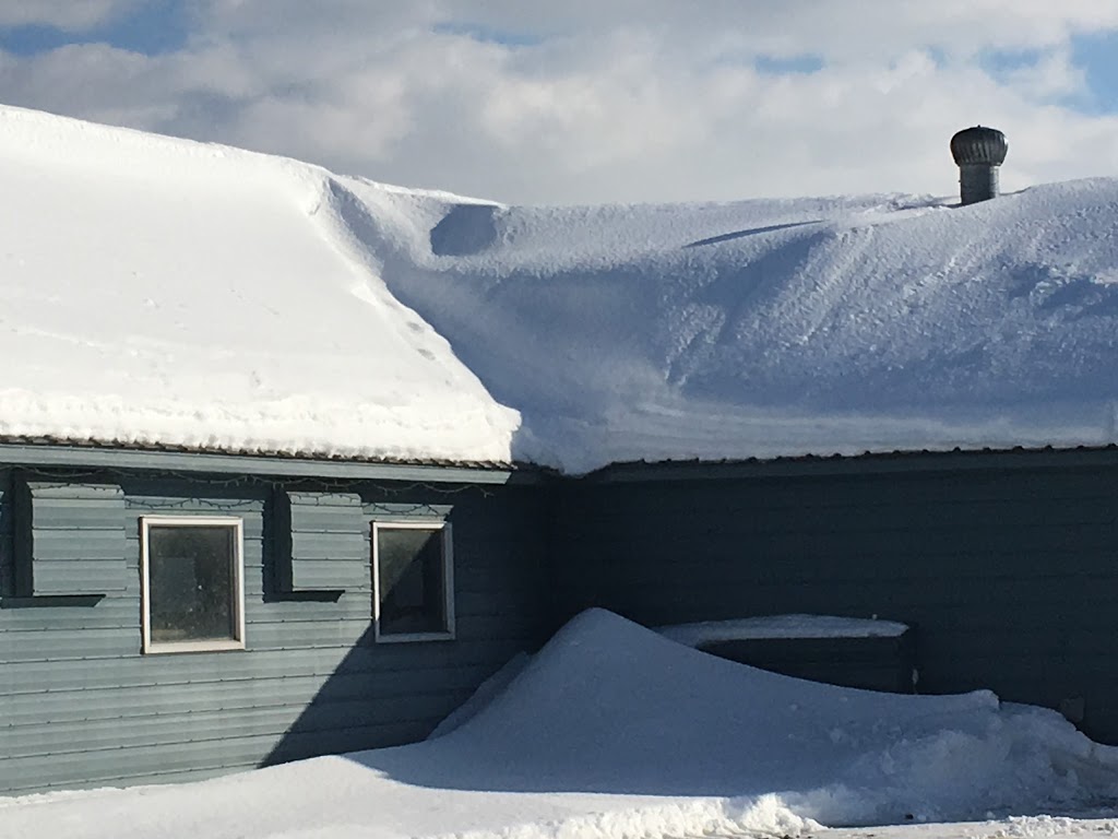 Déneigement de toitures Excel - Roof Snow Removal Service | 21 A Rang S, Saint-Thomas, QC J0K 3L0, Canada | Phone: (450) 803-5626