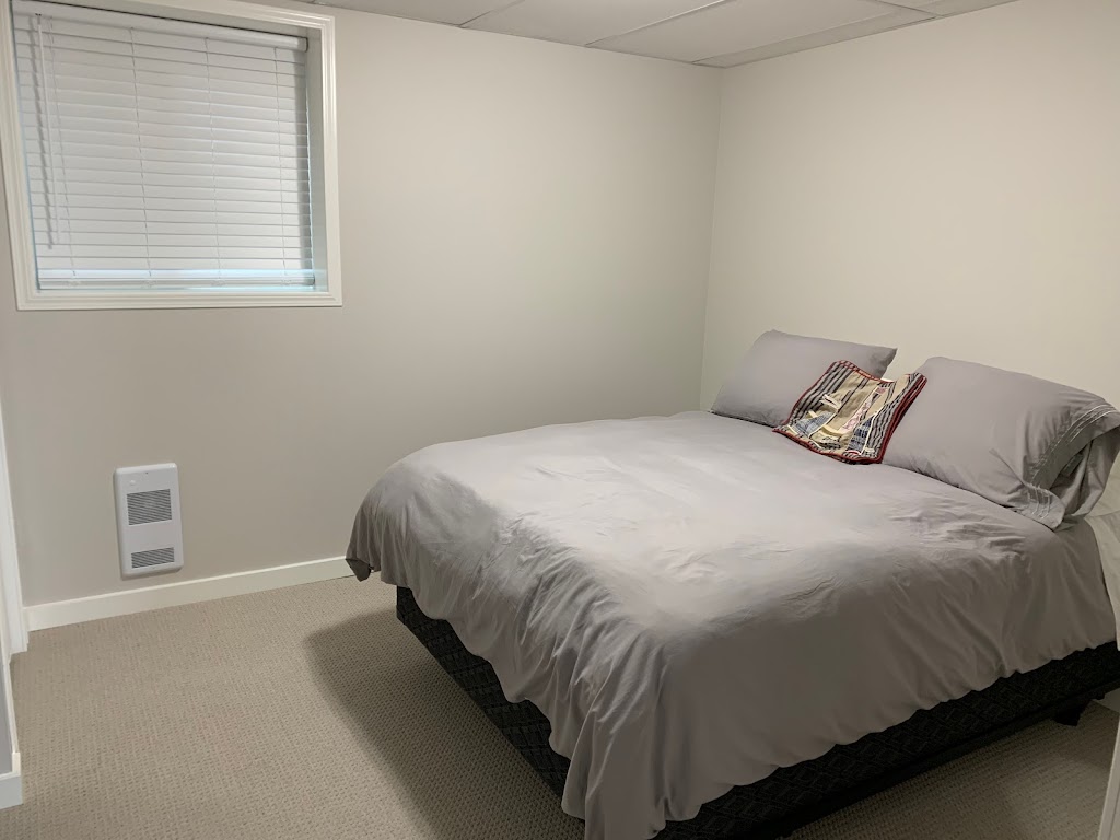 Douglas Bay Suite | first floor suite, 10417 Patrick Rd, Powell River, BC V8A 0K9, Canada | Phone: (604) 818-4960