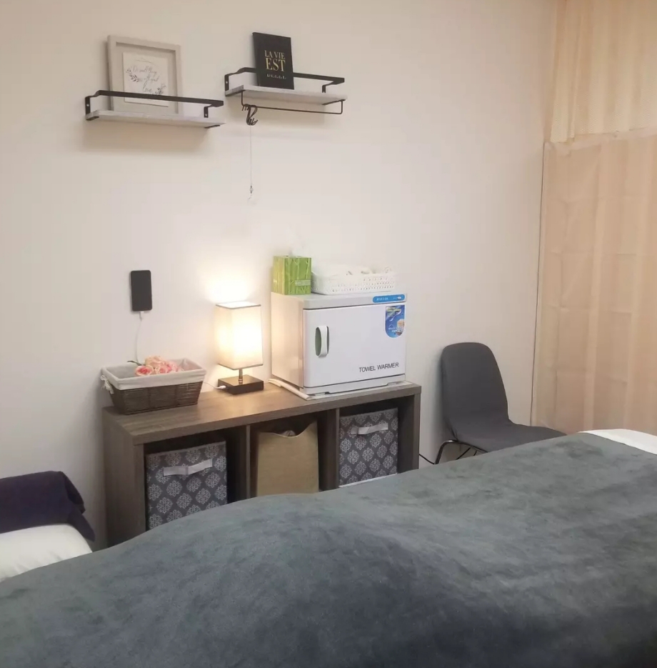 Charisma Health Professionals | 297 Lakeshore Rd E #6, Oakville, ON L6J 1J3, Canada | Phone: (647) 619-1219