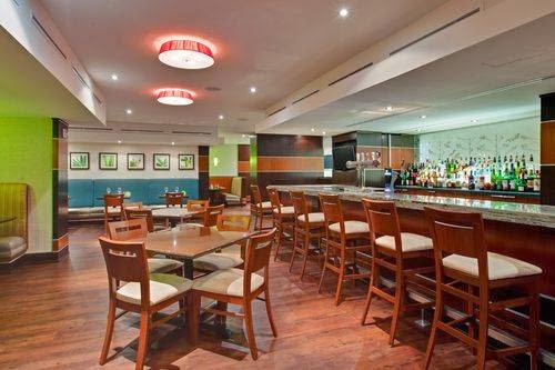Dox Restaurant & Lounge | 2 Princess St, Kingston, ON K7L 1A2, Canada | Phone: (613) 549-8400
