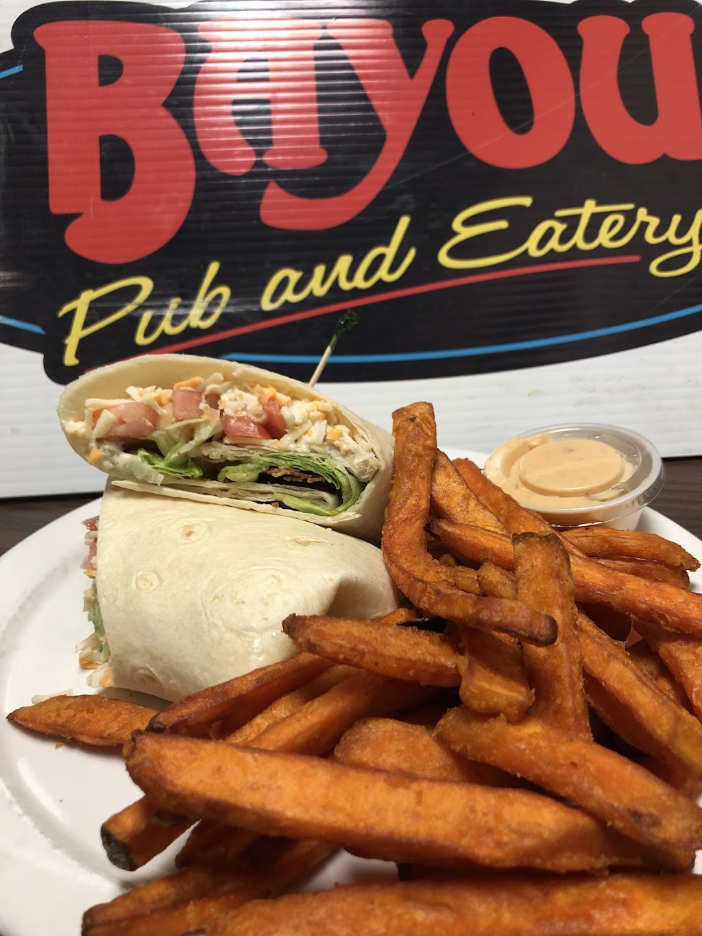 Bayou Pub and Restaurant | 607 Main St, Shediac, NB E4P 2C6, Canada | Phone: (506) 533-8009