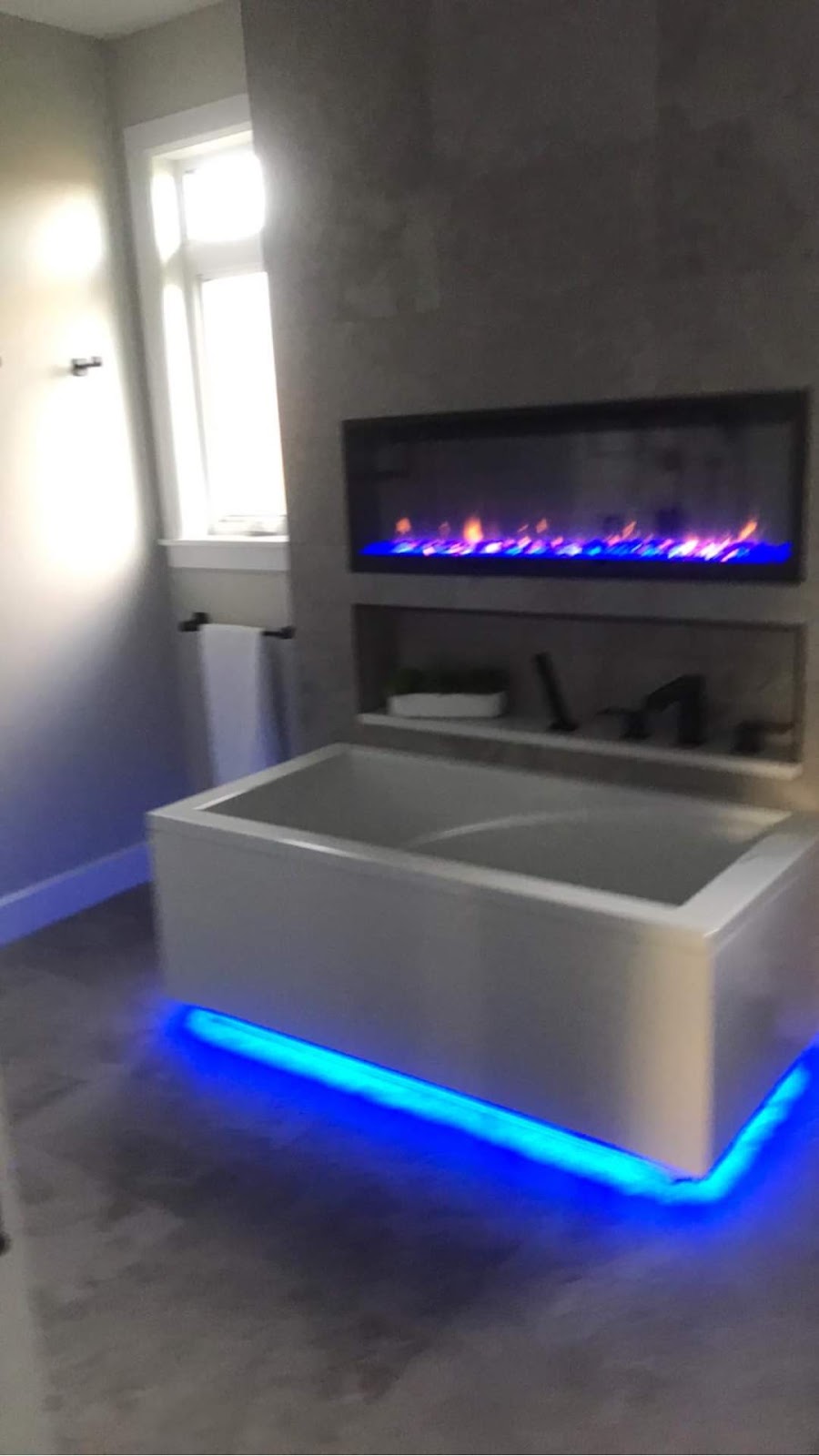Versa-Tile | Meadowood Rd, Kingston, ON K7M 5G6, Canada | Phone: (613) 453-4641