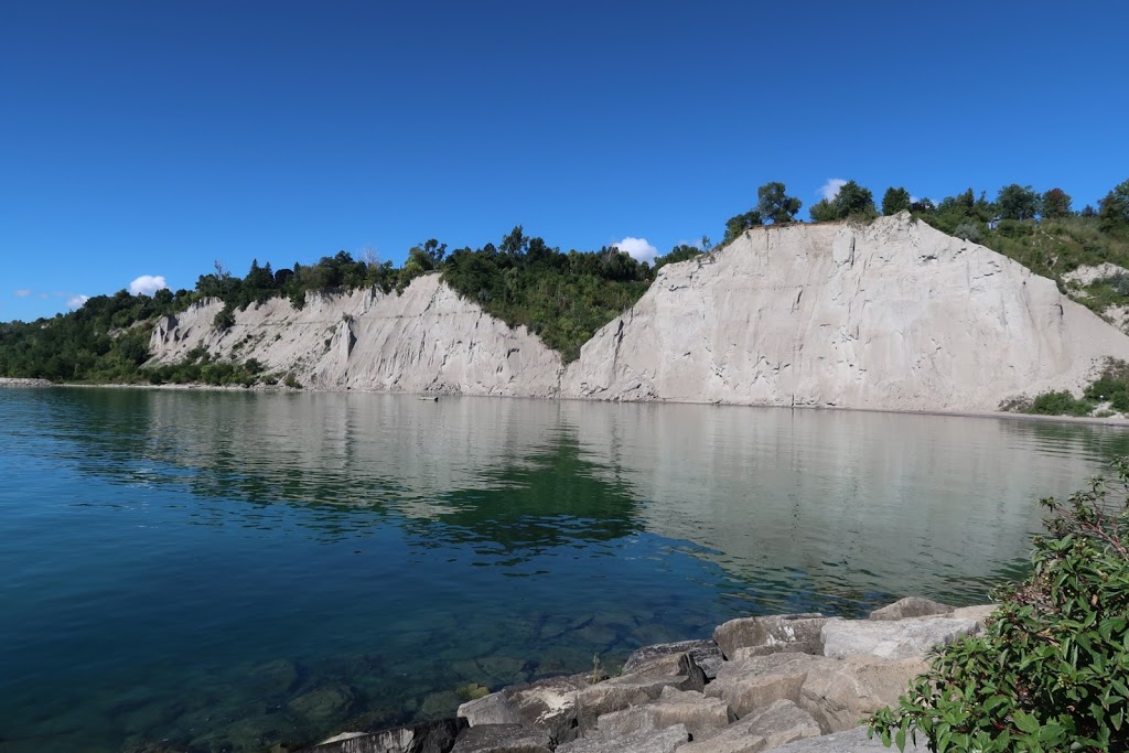 Scarborough Crescent Park | 61 Undercliff Dr, Scarborough, ON M1N 3Z5, Canada | Phone: (416) 396-4003