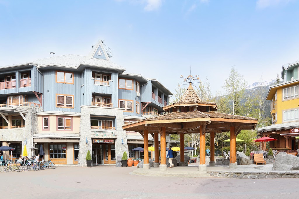 Whiski Jack Resorts Whistler | 2011 Innsbruck Dr #107, Whistler, BC V8E 0N3, Canada | Phone: (604) 962-0220