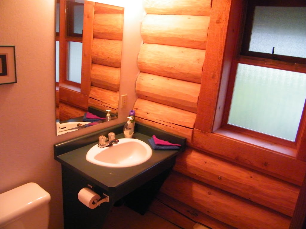 Riverside Lodge | 6150 Ferguson Rd, Port Alberni, BC V9Y 8L4, Canada | Phone: (250) 723-3474