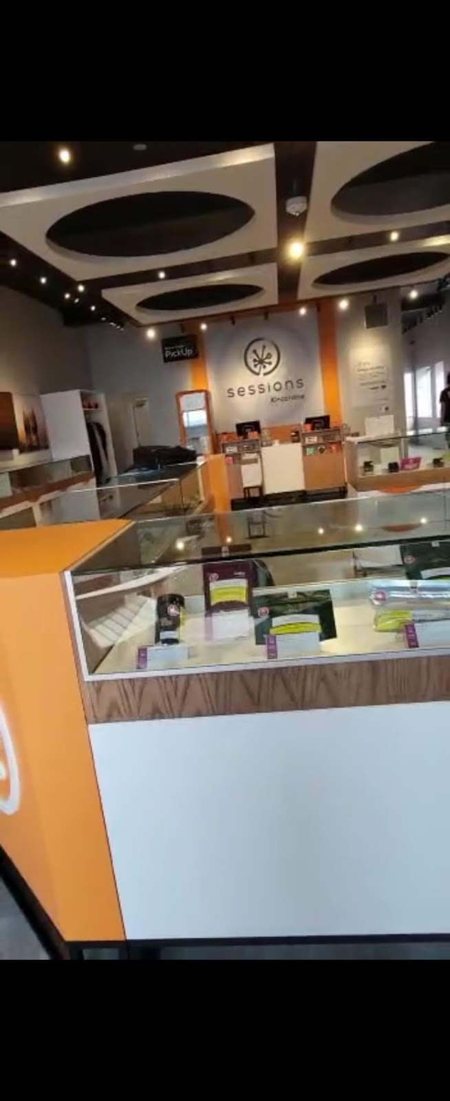 Sessions Cannabis - Kincardine | 728 Queen St, Kincardine, ON N2Z 1Z7, Canada | Phone: (519) 208-9516