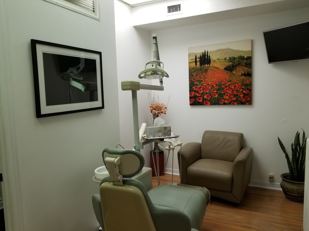 Antonio Cordeiro Denturist | 1474 Dundas St W, Toronto, ON M6J 1Y6, Canada | Phone: (416) 533-5133