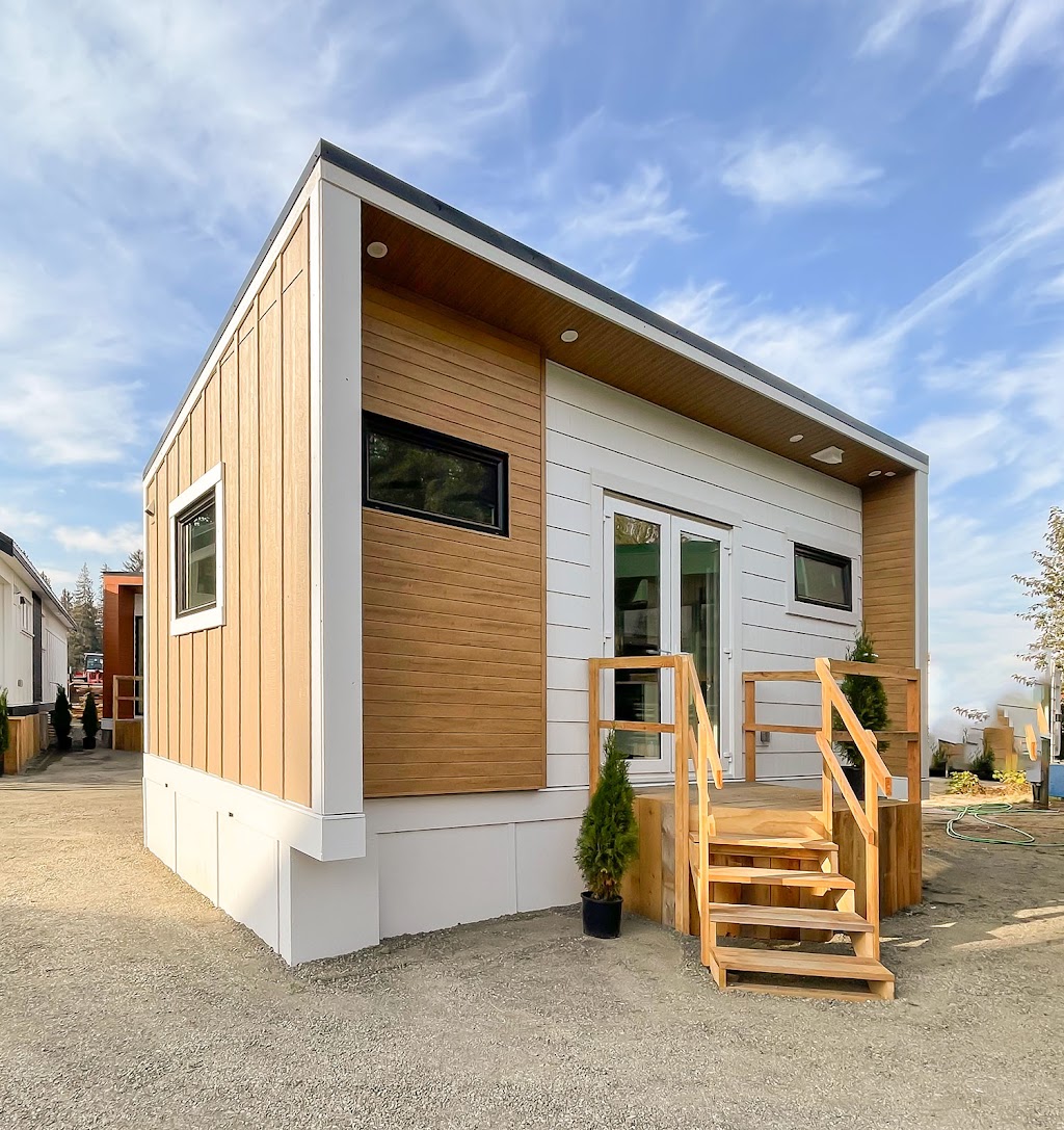 Crown Mini Homes | 2130 Comox Logging Rd, Courtenay, BC V9N 9N1, Canada | Phone: (778) 668-1513