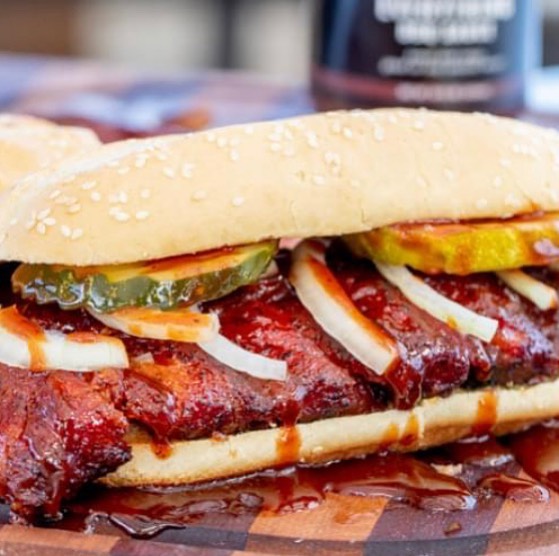 Traylor Parkers Real Texas BBQ | 21006 Charing Cross Rd, Charing Cross, ON N0P 1G0, Canada | Phone: (519) 401-5855