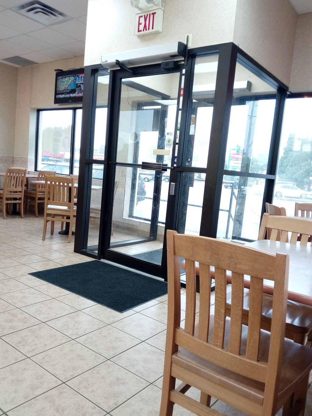 Pizza Pizza | 225 Fairview Dr, Brantford, ON N3R 7E3, Canada | Phone: (519) 759-1111