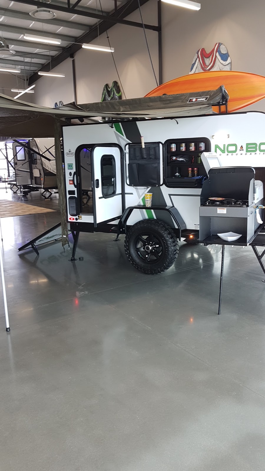 Field Of RV Dreams | 45 Kingsview Rd SE, Airdrie, AB T4A 0A8, Canada | Phone: (403) 262-2121