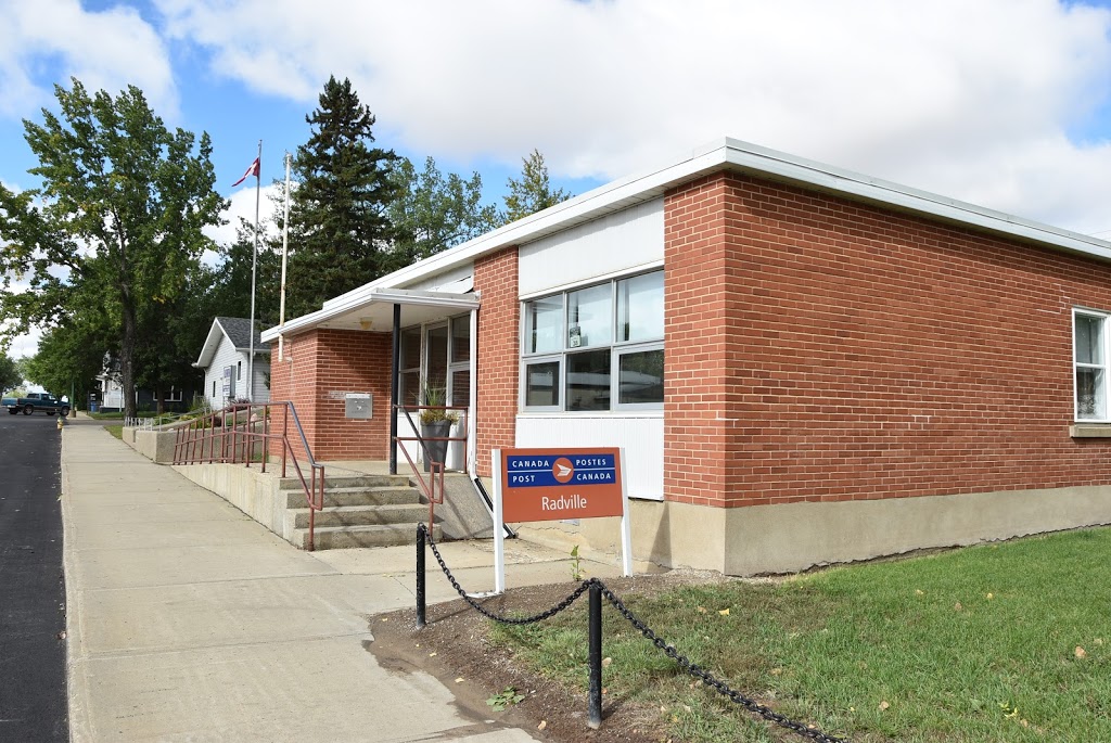 Canada Post | 214 Main St, Radville, SK S0C 2G0, Canada | Phone: (306) 869-2433