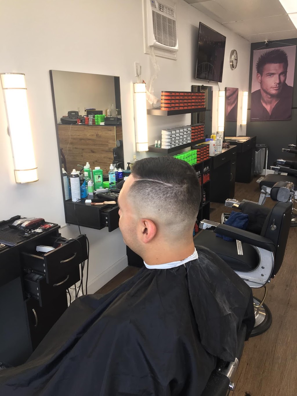 Rako Barbershop | 1481 Main St W, Hamilton, ON L8S 1E1, Canada | Phone: (905) 512-5824