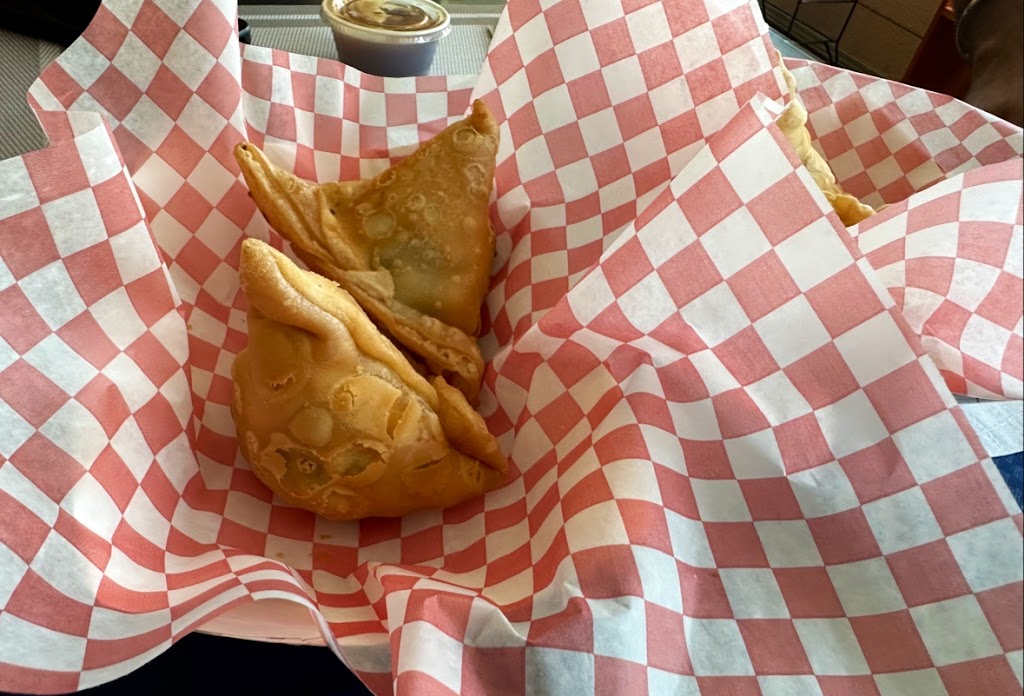 Algonquin pizza and panini | 4015 ON-60, Algonquin Highlands, ON P0A 1H0, Canada | Phone: (705) 635-9999