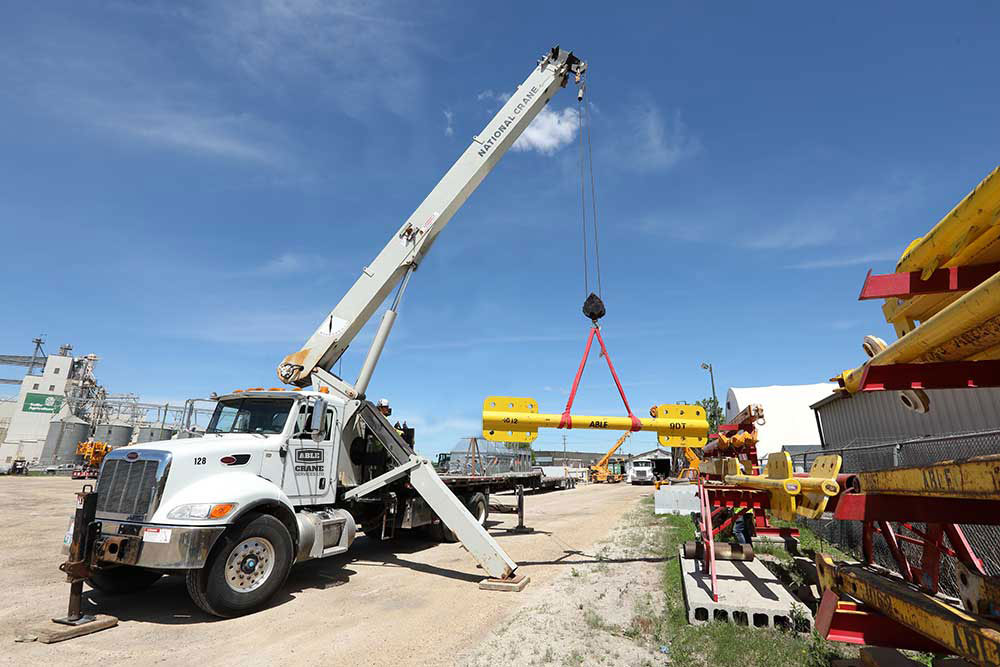 Able Crane Services Ltd | 21 Dawson Rd N, Winnipeg, MB R2J 0S6, Canada | Phone: (204) 237-4800
