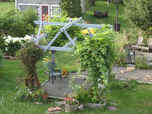 Garden House Bed & Breakfast | 220 Main St, Wolfville, NS B4P 1C4, Canada | Phone: (902) 542-1703