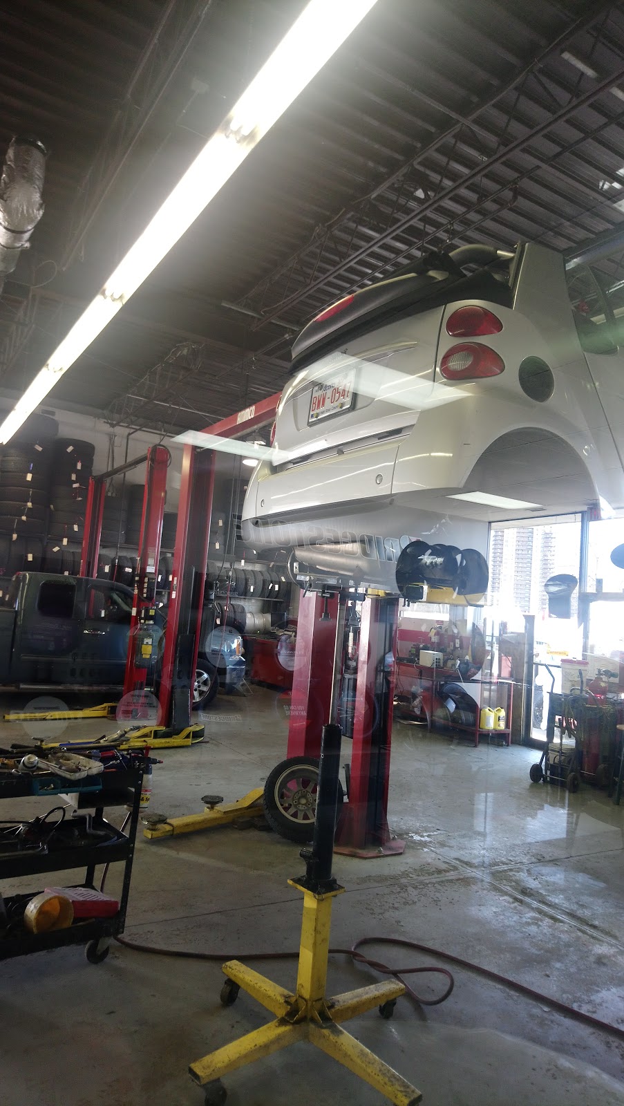 Blaskin & Lane Tire Centres | 9250 Macleod Trail S, Calgary, AB T2J 0P5, Canada | Phone: (403) 253-8004