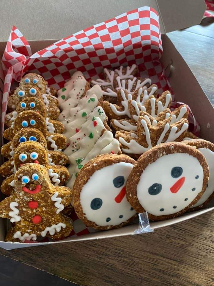 Spoil The Dog Bakery | 4 Hachborn St W, St. Jacobs, ON N0B 2N0, Canada | Phone: (519) 664-1724