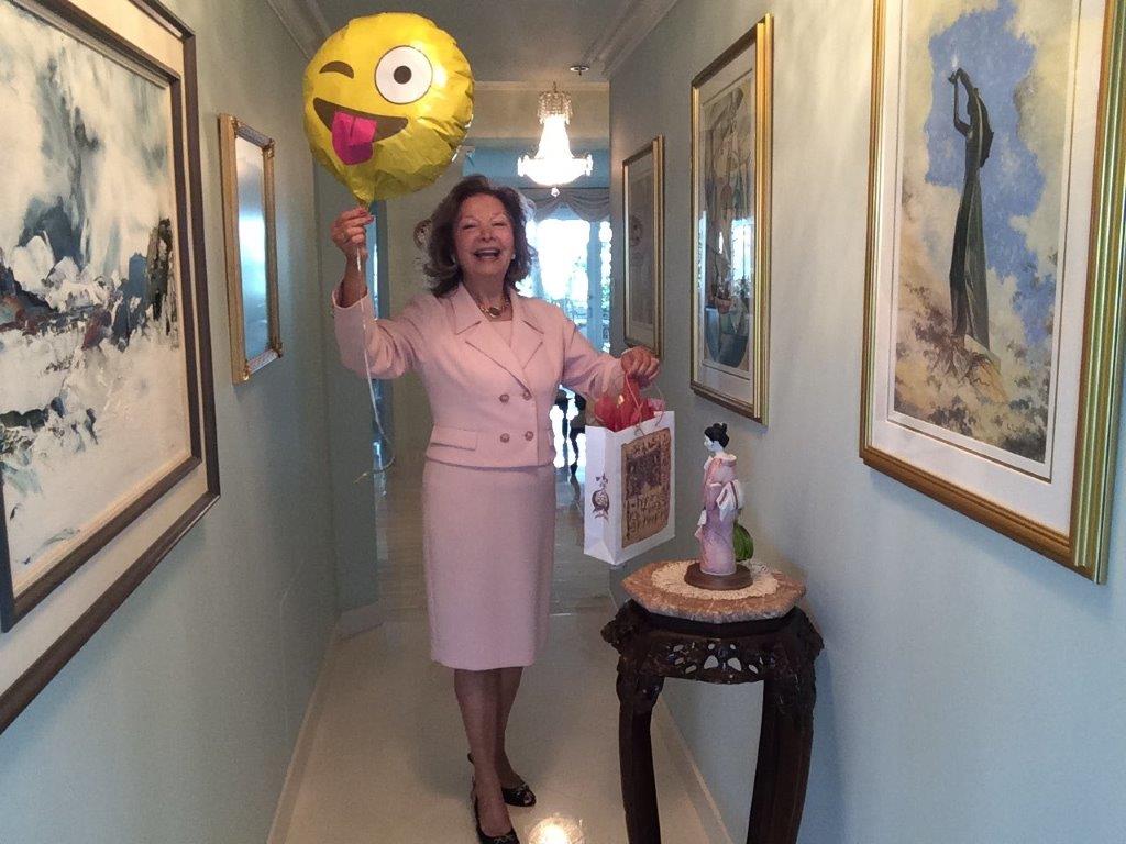Dr. Louise Aznavour, Psychologist = Solution Oriented Coaching= | 2500 Av Pierre-Dupuy, Montréal, QC H3C 4L1, Canada | Phone: (514) 983-8309