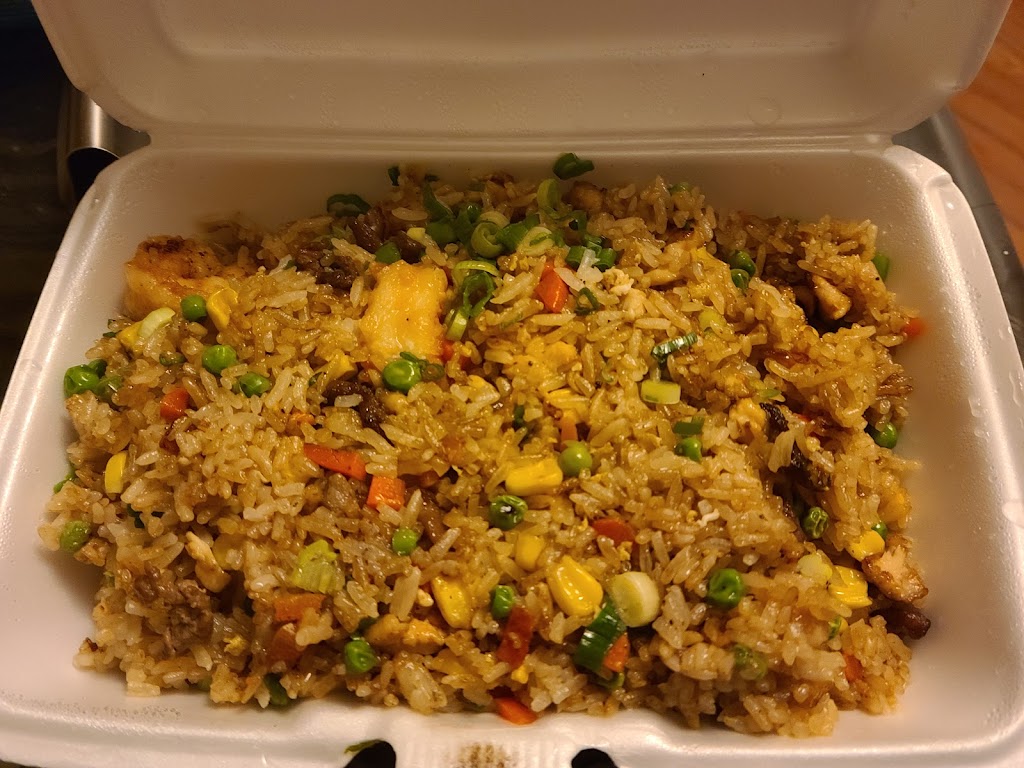Hakka Town | Bayfield Mall Food Court, 320 Bayfield St Unit 87A, Barrie, ON L4M 3C1, Canada | Phone: (705) 818-0582