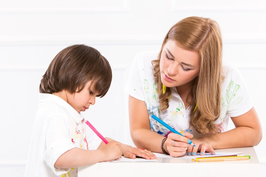 Developing Hands - Pediatric Therapy & Psychology | 3100 Ridgeway Dr #22, Mississauga, ON L5L 5M5, Canada | Phone: (416) 576-6842