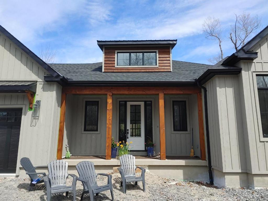 AJM Painting Pro Inc | 8468 10th Line, Barrie, ON L4M 4S4, Canada | Phone: (647) 225-2414