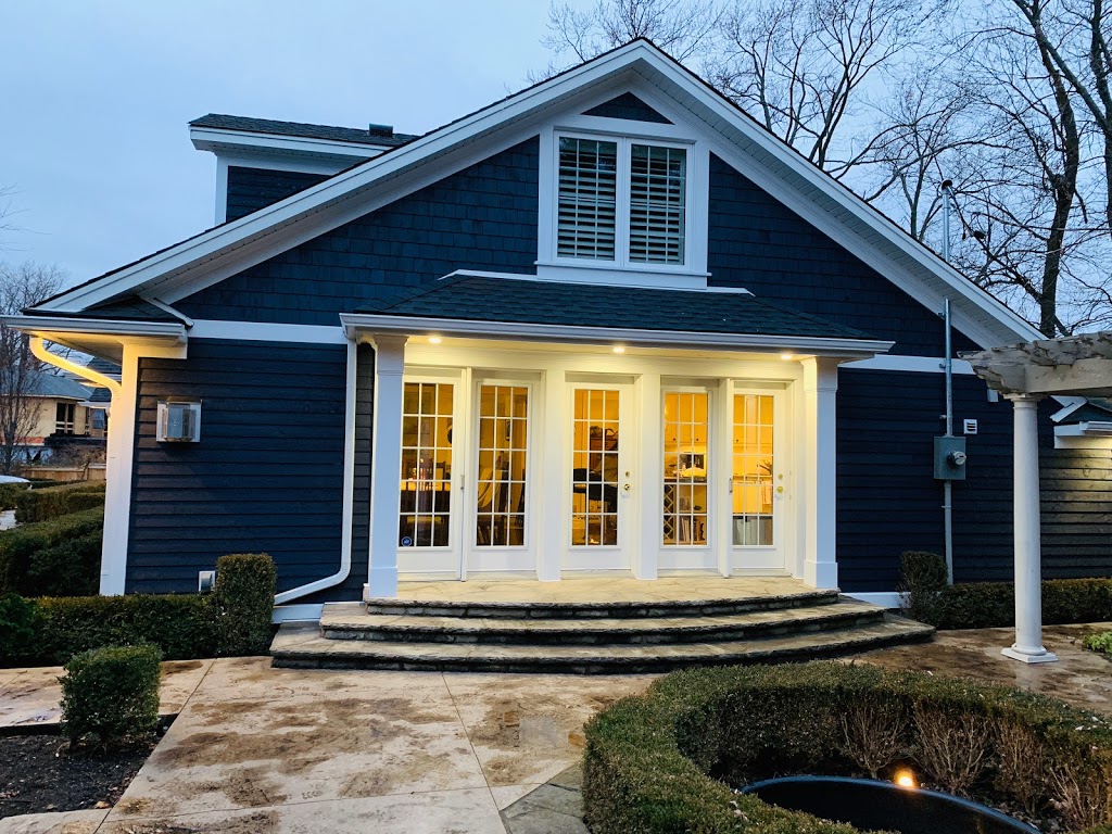 Custom Contracting Roofing & Exteriors | 165 Margaret Ave S, Waterloo, ON N2J 2E3, Canada | Phone: (226) 243-1415