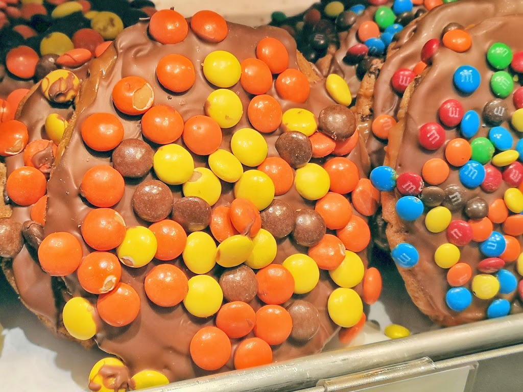 Rocky Mountain Chocolate Factory | The Outlet Collection, 300 Taylor Rd Unit 807, Niagara-on-the-Lake, ON L0S 1J0, Canada | Phone: (905) 685-5500