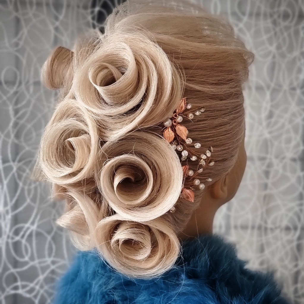Ivana Hair Design | 1074 Raintree Ln, Mississauga, ON L5H 4A2, Canada | Phone: (647) 779-9203