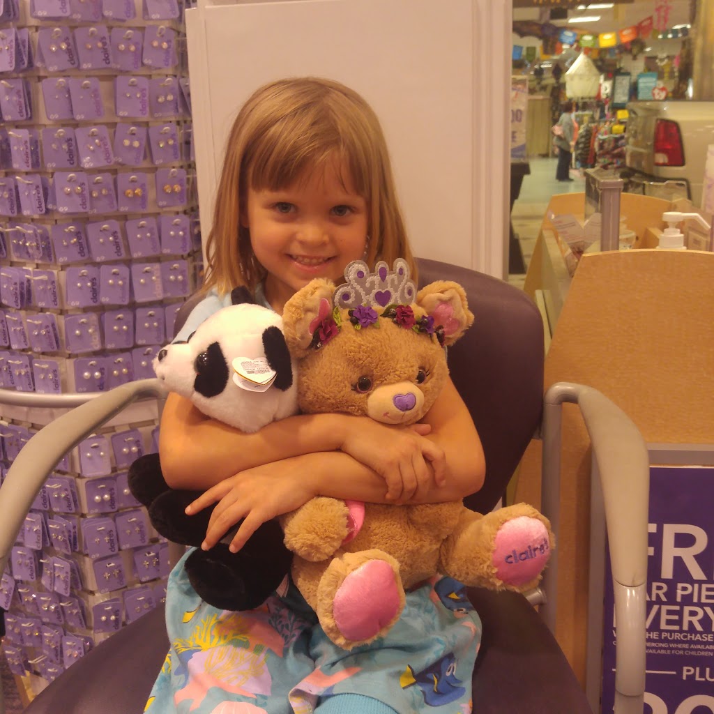 Claires | 4350 24th Ave, Fort Gratiot Twp, MI 48059, USA | Phone: (810) 385-7090