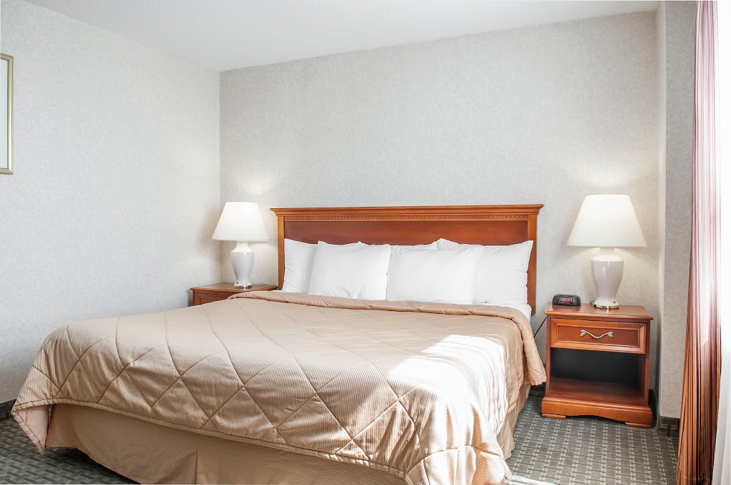 Comfort Hotel Airport North | 445 Rexdale Blvd, Etobicoke, ON M9W 6K5, Canada | Phone: (416) 740-9500