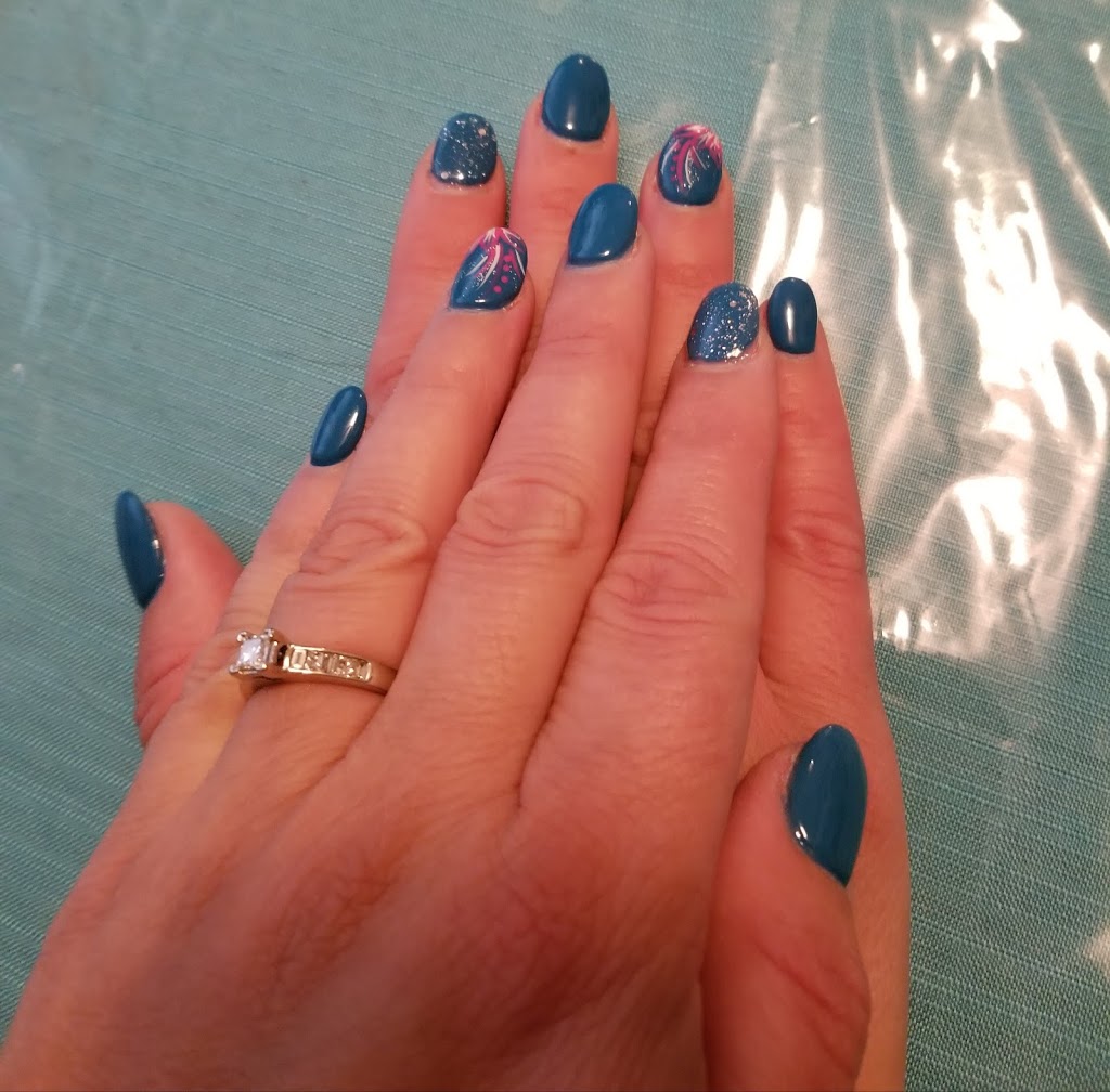 Star Nails | 470 Dundas St E, Belleville, ON K8N 1G1, Canada | Phone: (613) 961-1731