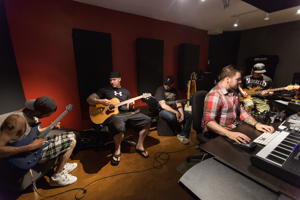 Resonate Music School & Studio | 13222 137 Ave NW, Edmonton, AB T5L 4Z6, Canada | Phone: (780) 457-0090