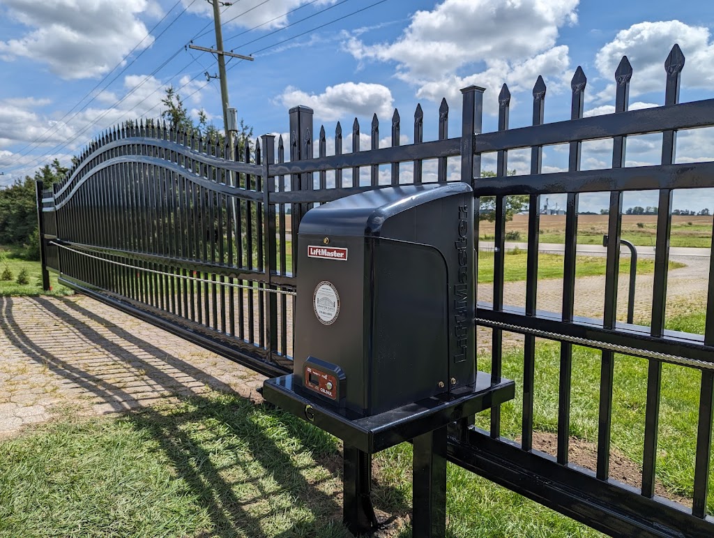 Granton Gates Limited | 5793 Whalen Line, Granton, ON N0M 1V0, Canada | Phone: (519) 860-9993