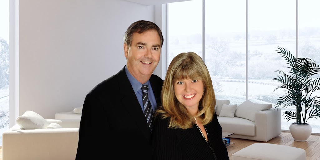Andrea Bourke & Richard Meagher - RE/MAX Royal (Jordan) | 275 Elm Ave suite 9, Beaconsfield, QC H9W 2E4, Canada | Phone: (514) 990-7070