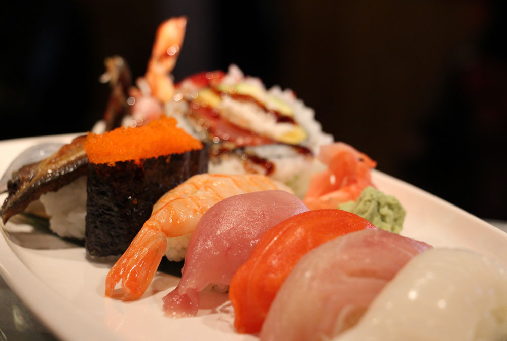 Lucky Sushi | 103-1102 Ewen Ave, New Westminster, BC V3M 5E4, Canada | Phone: (604) 529-9822