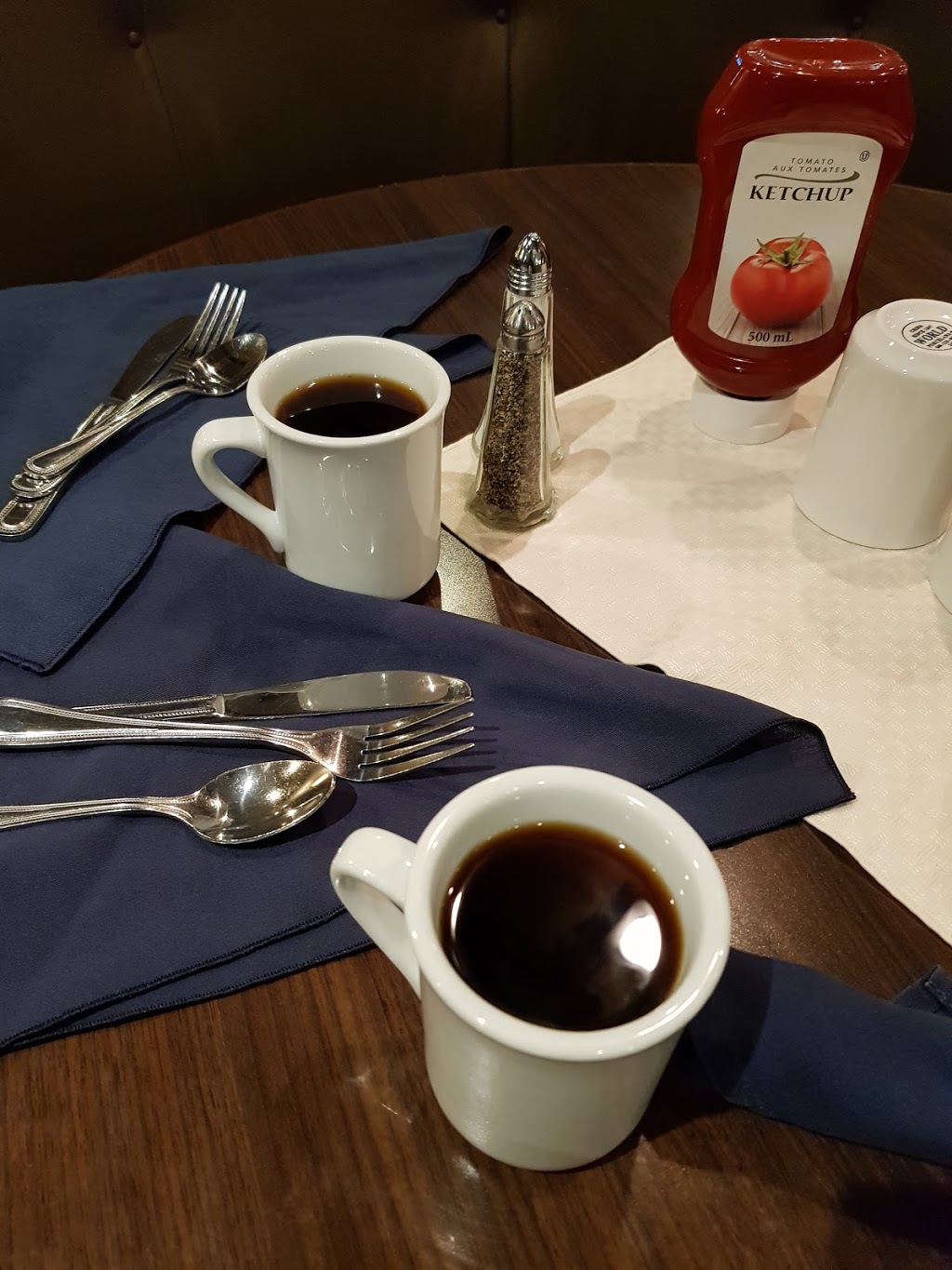 Sky Harbour | 1935 McKnight Blvd NE, Calgary, AB T2E 6V4, Canada | Phone: (403) 291-4600