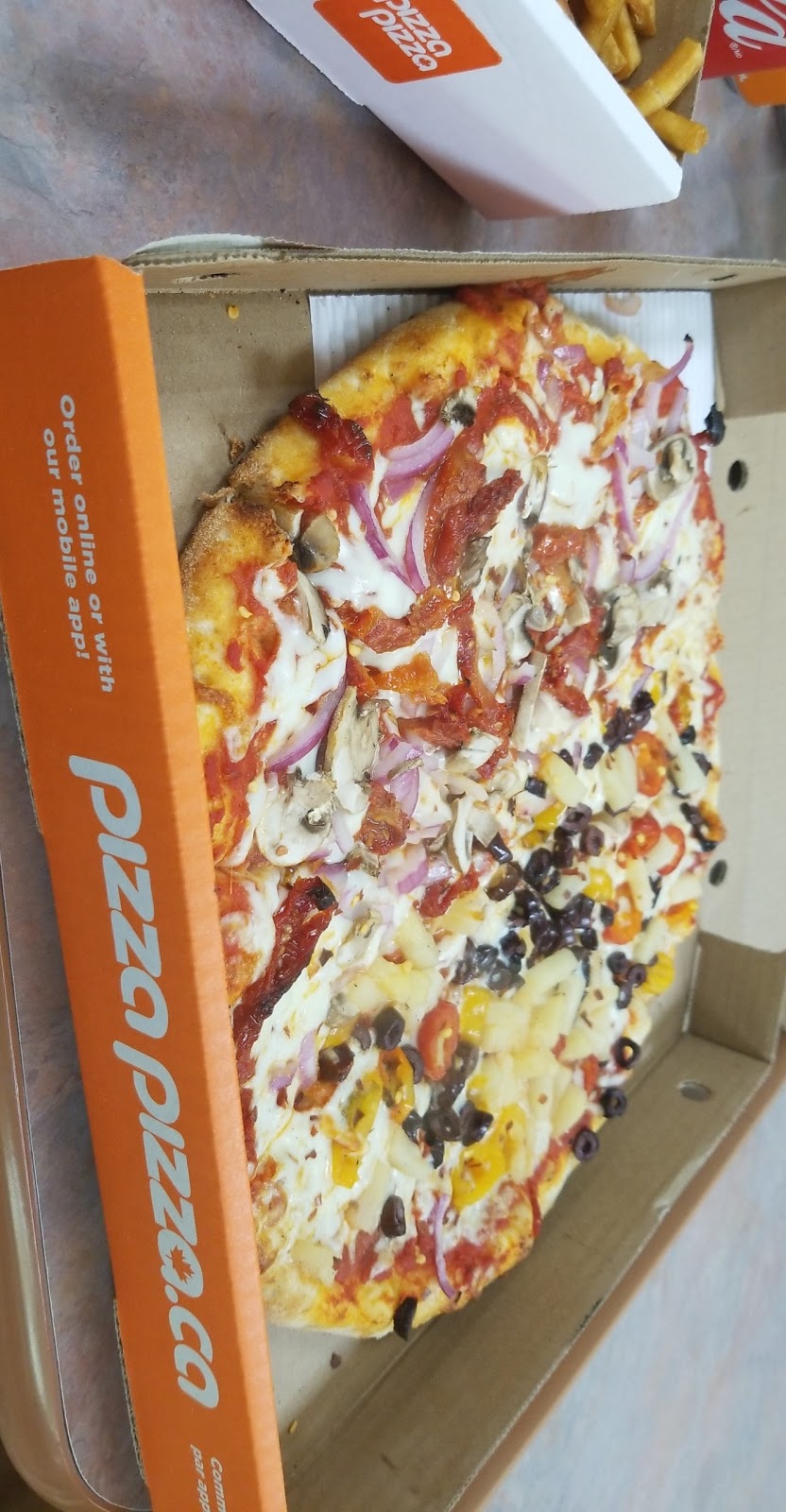 Pizza Pizza | 279 Mud St W, Hamilton, ON L8J 3Y2, Canada | Phone: (905) 527-1111