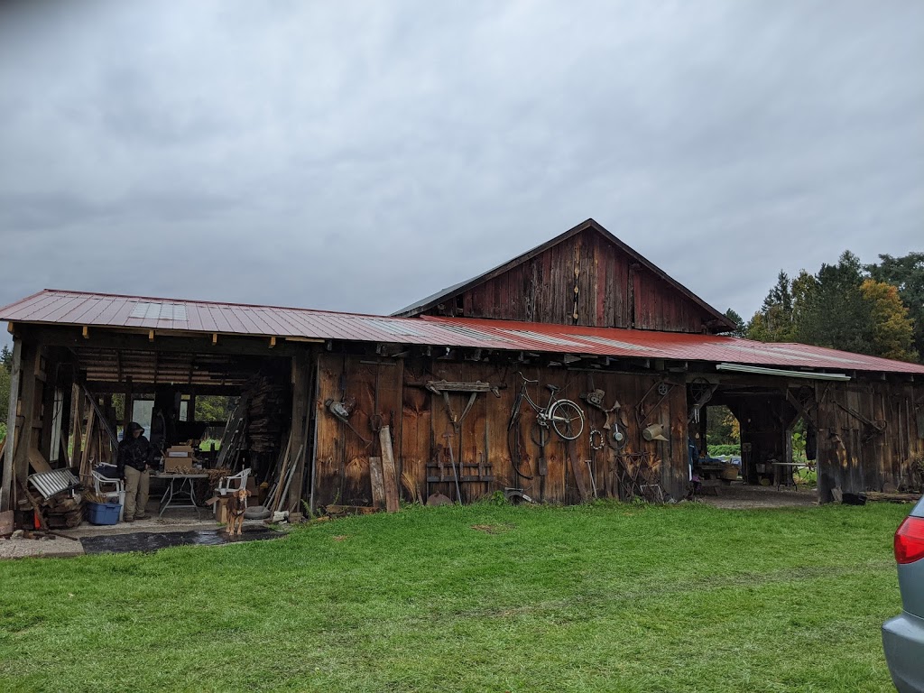 Elmgrove Organic Collective | 535 Catering Rd, Georgina, ON L0E, Canada | Phone: (905) 722-9582