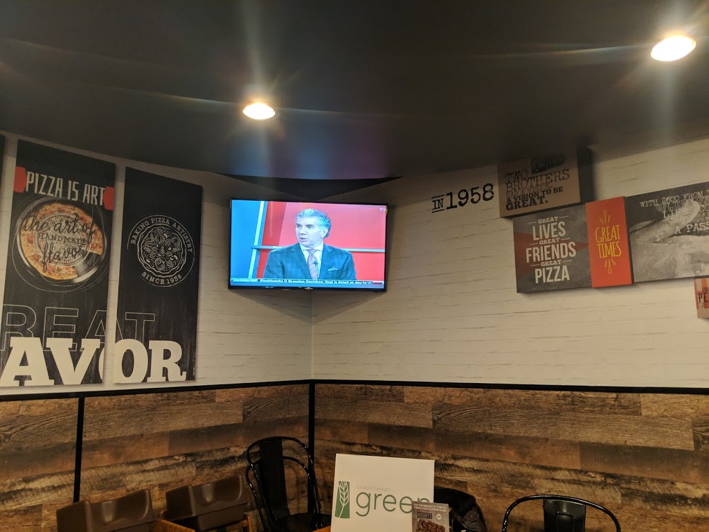 Pizza Hut | 2115 22 St W, Saskatoon, SK S7M 0V2, Canada | Phone: (306) 668-3060