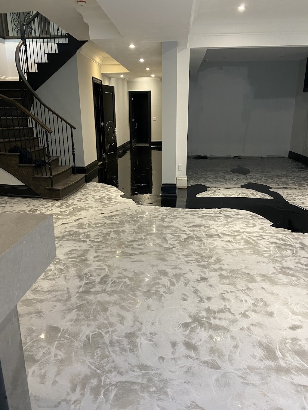 1 Fine Floor | 328 Mapleview Ct, Pickering, ON L1X 2X3, Canada | Phone: (437) 232-2277