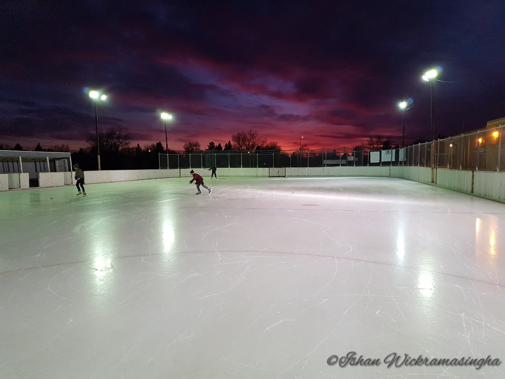 South Winnipeg Community Centre - Waverley | 1885 Chancellor Dr, Winnipeg, MB R3T 4C4, Canada | Phone: (204) 269-7000