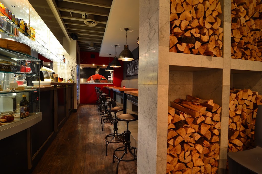 Rosso Pizzeria | 8738 109 St NW, Edmonton, AB T6G 1E9, Canada | Phone: (780) 433-5382