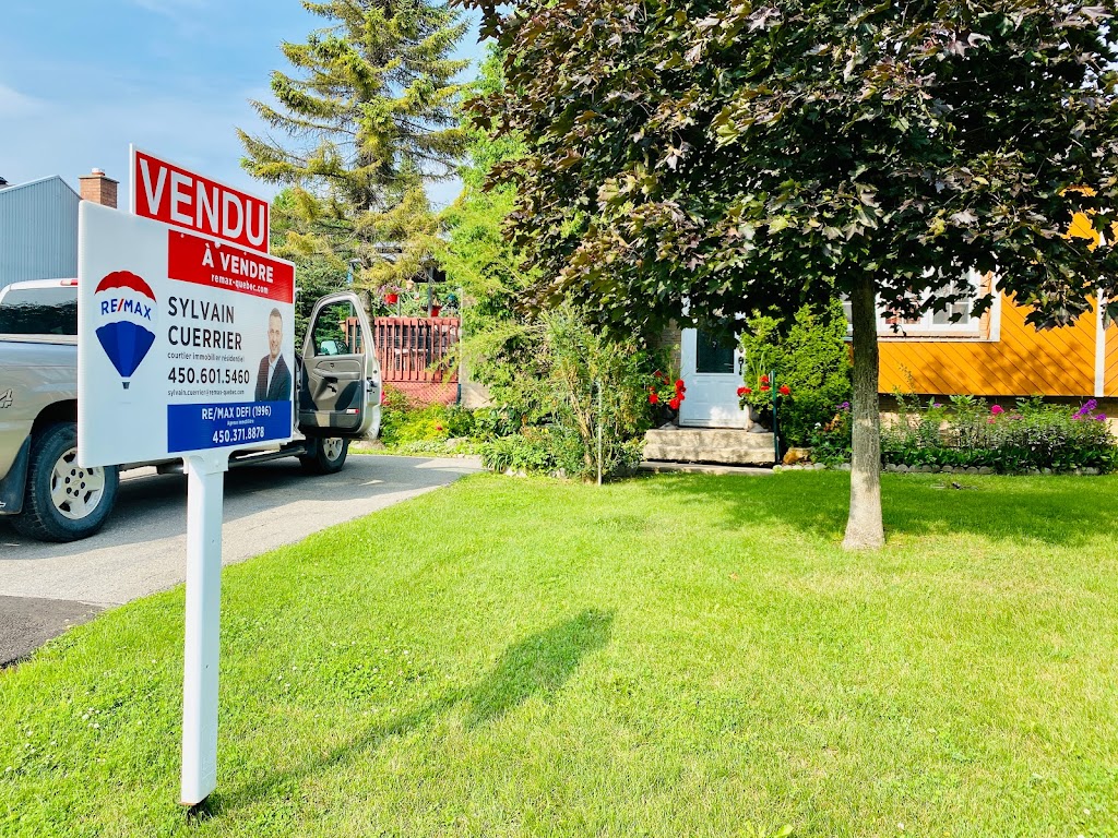 Sylvain Cuerrier - Courtier immobilier REMAX | 74 QC-338, Les Coteaux, QC J7X 1A2, Canada | Phone: (450) 601-5460