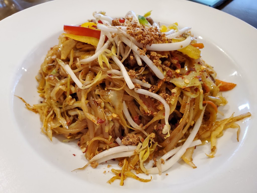 Mai Restaurant | 40 Champlain St #18, Dieppe, NB E1A 1N3, Canada | Phone: (506) 388-7501