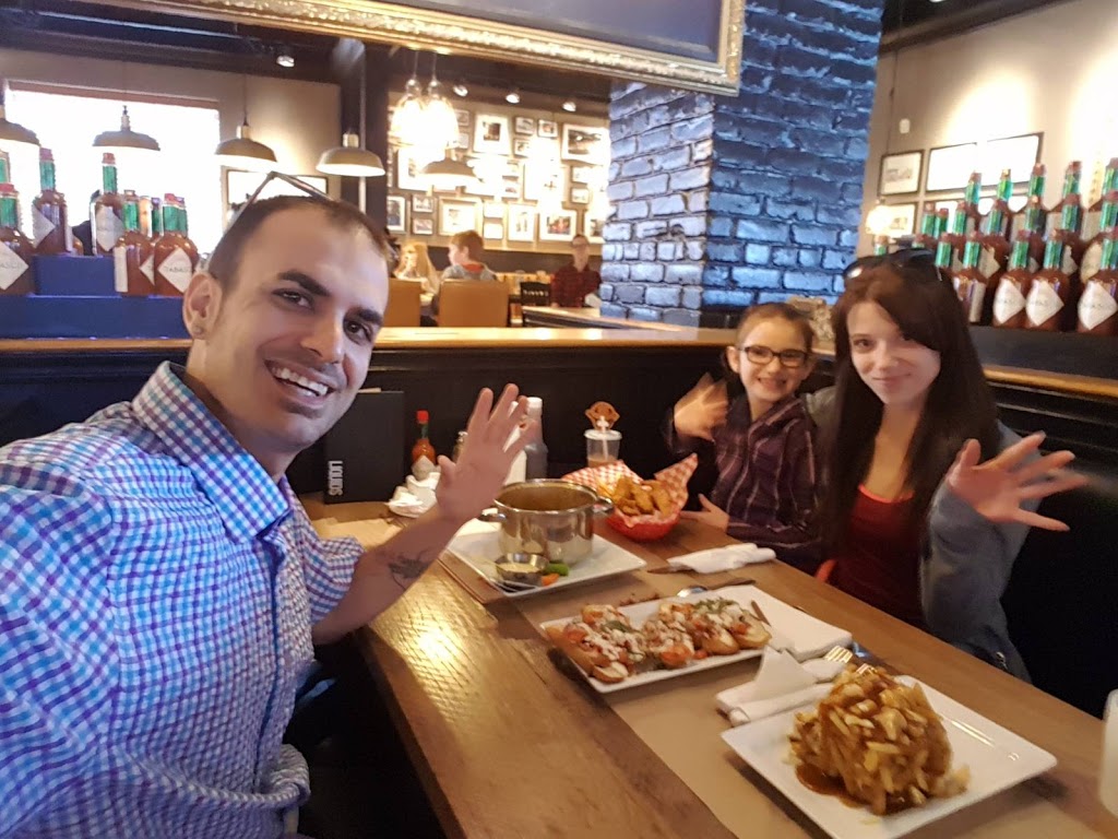 Jack Astors Bar & Grill | 70 Mapleview Dr W, Barrie, ON L4M 4S7, Canada | Phone: (705) 722-4737