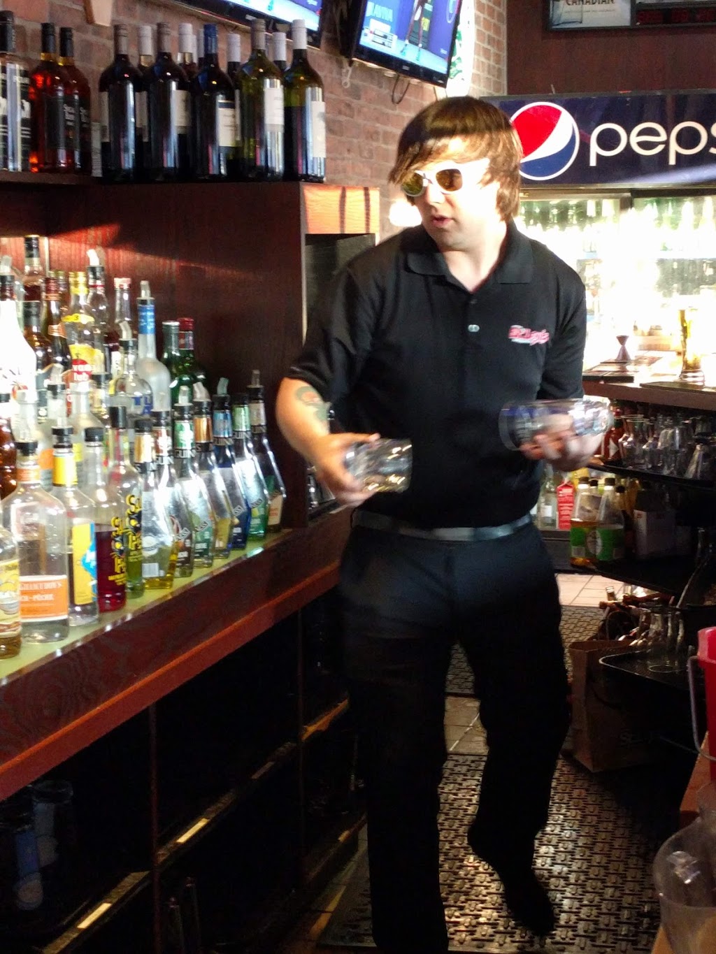 St. Louis Bar & Grill | 561 Danforth Ave, Toronto, ON M4K 1P9, Canada | Phone: (647) 351-1112