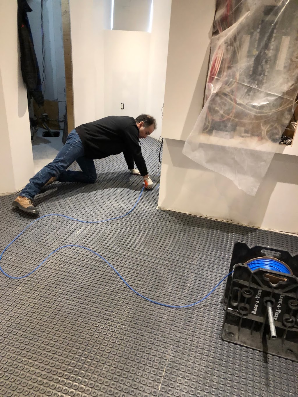 PAN-ELECTRIC SOLUTIONS INC | 60 Gowan Ave, East York, ON M4K 3X9, Canada | Phone: (647) 771-9819