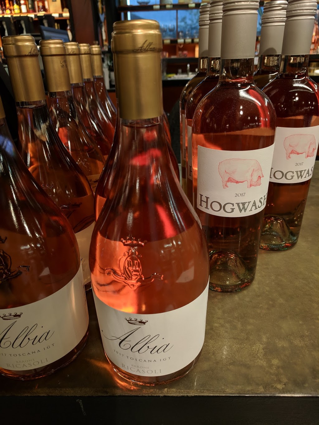 Vines-Riverbend Wine Merchants | 2331 Rabbit Hill Rd NW, Edmonton, AB T6R 3L6, Canada | Phone: (780) 434-9444
